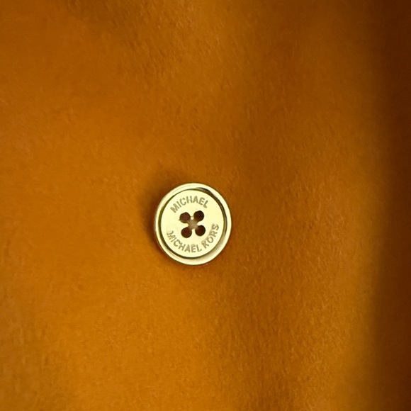 Michael Kors Women's Marigold Double-Breasted Wool Coat with Faux Fur Collar - Picture 5 of 7